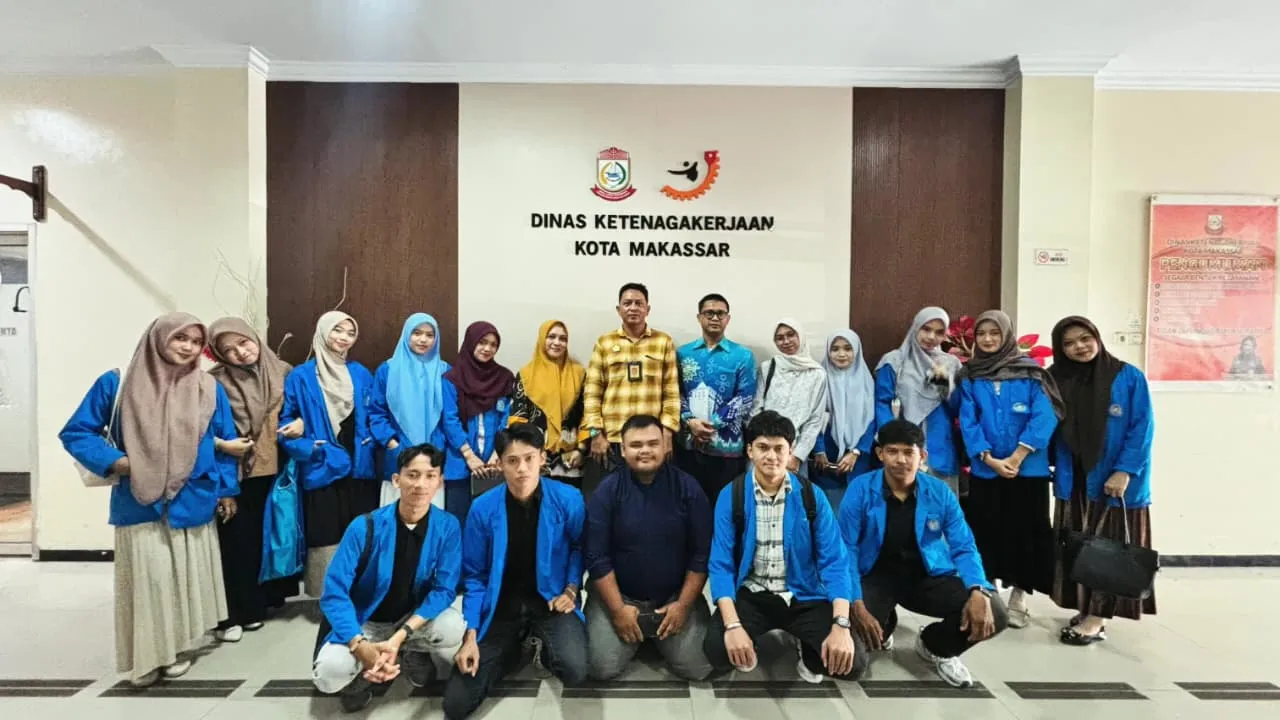 Mahasiswa Hukum Bisnis Unismuh Pelajari Penyelesaian Sengketa Ketenagakerjaan di Disnaker Makassar
